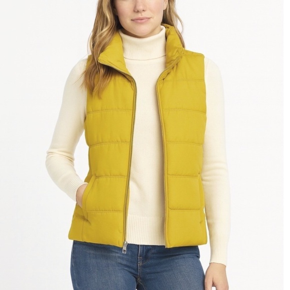 Old Navy Mustard Yellow Quilted Puffer Vest Fleece‎ Lined M NEW 64-03